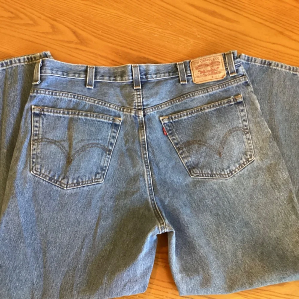 Men’s 560 Levi’s Jeans Size 38/30 - Picture 5 of 5